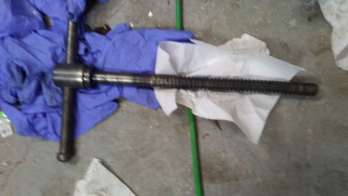 Main acme screw, box thread